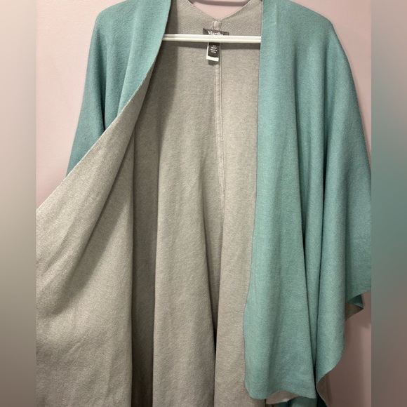 MARTHA STEWART Open Front Ruana Reversible Cape Sweater - Picture 4 of 7